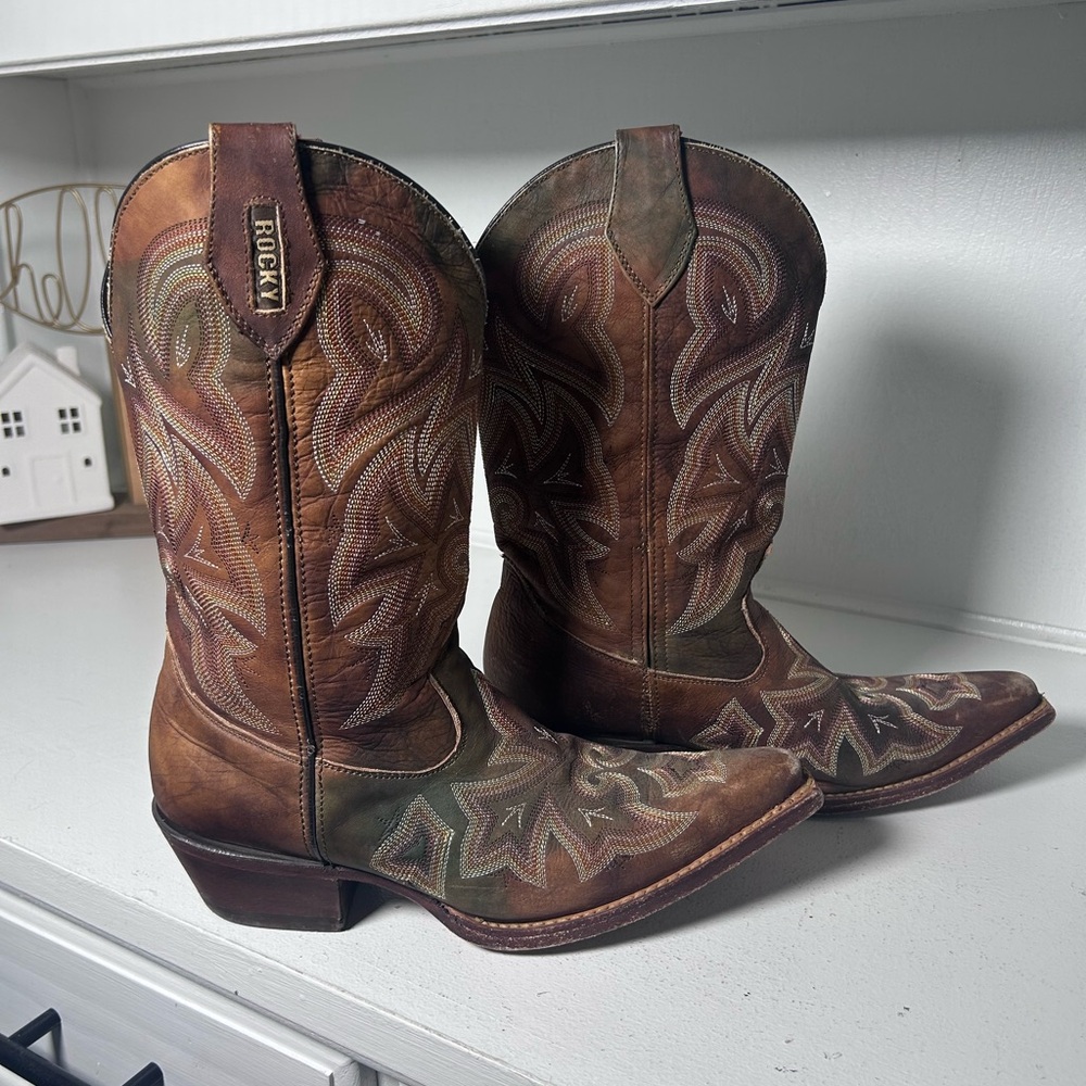 **SOLD**Rocky Women’s Western Cowboy Boots 8.5M Brown Leather Handmade - Picture 2 of 8